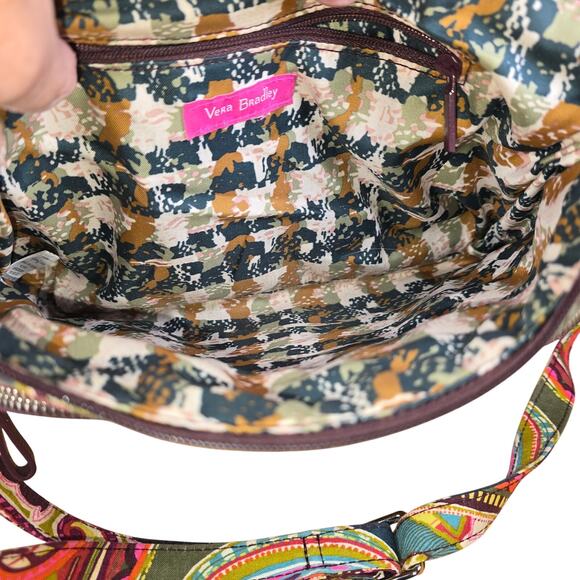 Vera Bradley Crossbody Bag Zip and Pockets 9x7x2
Green Pink Purple Paisley - Picture 7 of 7